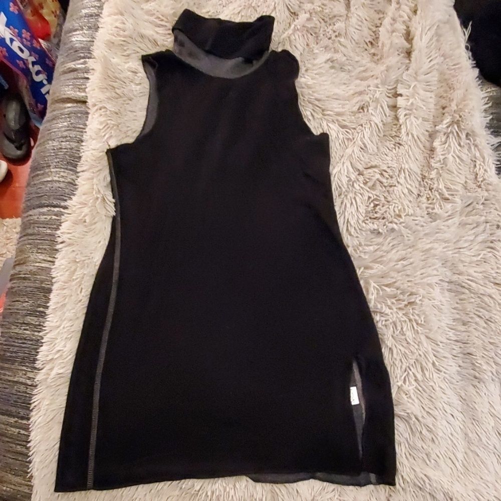 Super cute Nation LTD long black and gray tank top